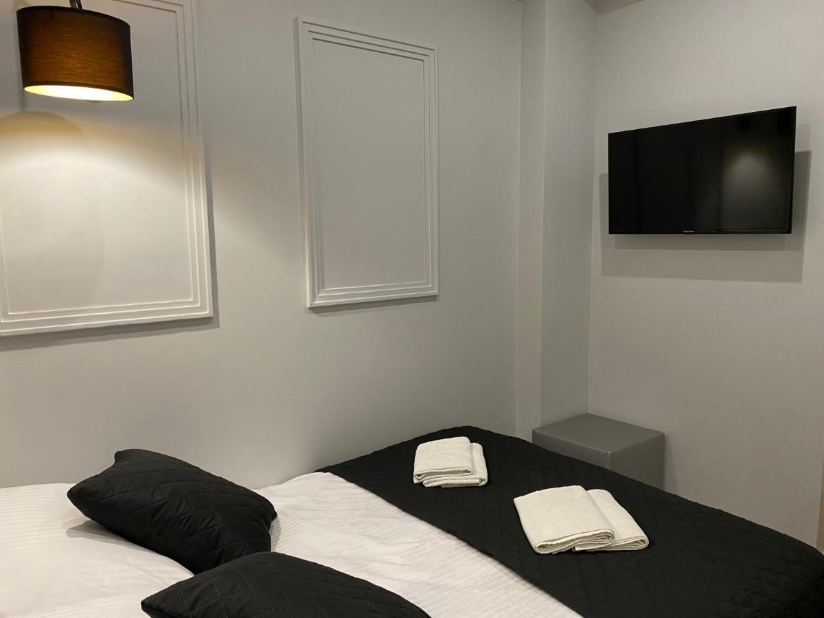 Family & Business Sauna Teznia Apartments No 5 Lesny Nad Zalewem Cedzyna, Unikat - 4 Bedroom With Private Sauna, Bath With Hydromassage, Spectacular View Terrace, Garage, Catering Options Kielce Exterior foto